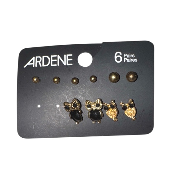 3/$20 ARDENE Assorted 6 Pair of Earrings - Picture 1 of 2